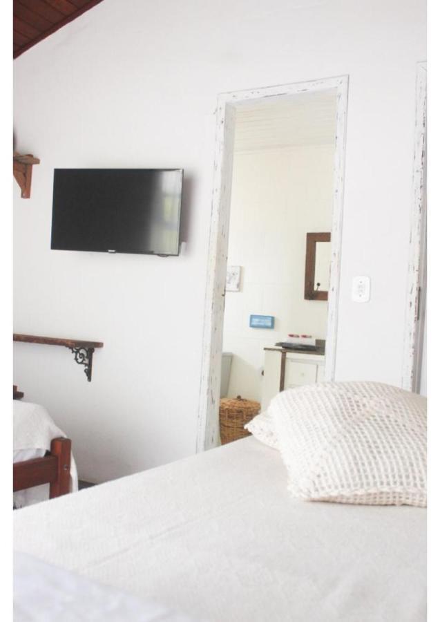 Peixe Crew Geriba Bed & Breakfast